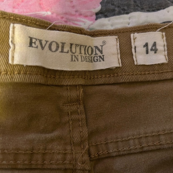 Evolution in Design kid Jean size 14 (USED ) - Picture 2 of 5